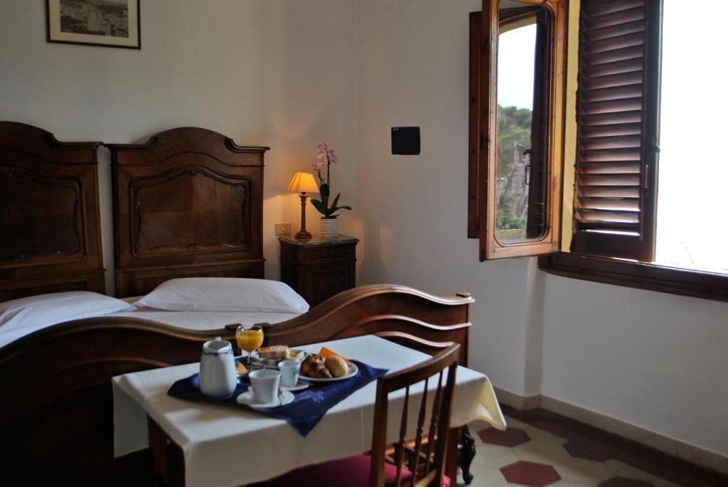 Albergo Miramare Castiglioncello Habitación foto